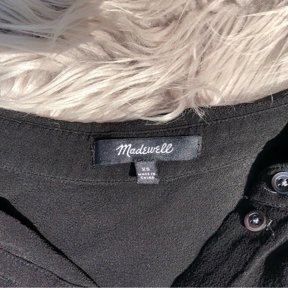 Madewell Button-Front Resort Shirt with Rolled Sleeves and Front Pocket, Size XS - Picture 5 of 5